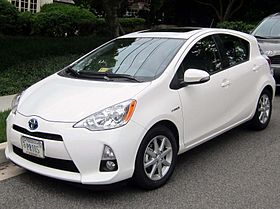 2012 Toyota Prius c -- 05-23-2012 2.JPG